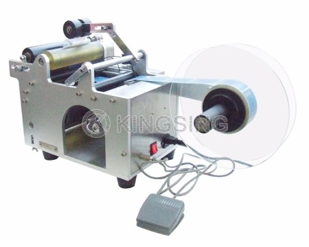 Economical Semi-automatic Round Bottle Labeling Machine