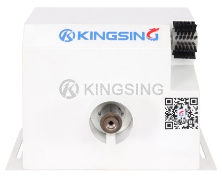 Multiple wire twisting machine